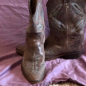 Women’s Cowboy boots